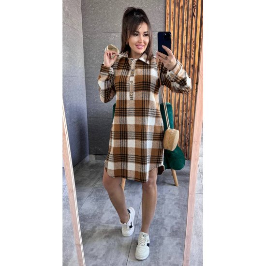 Сукня -сорочка у клітинку