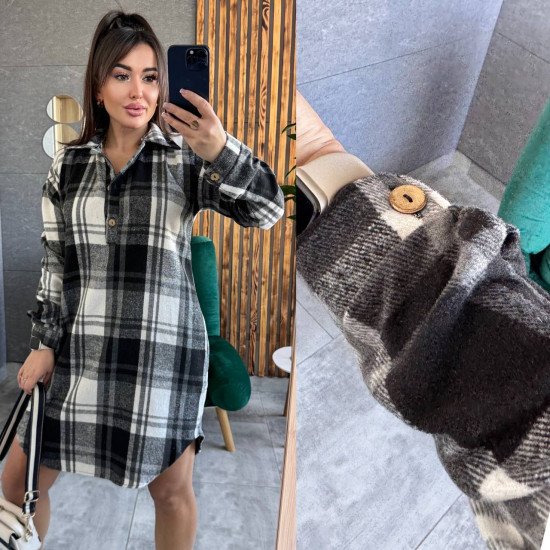 Сукня -сорочка у клітинку