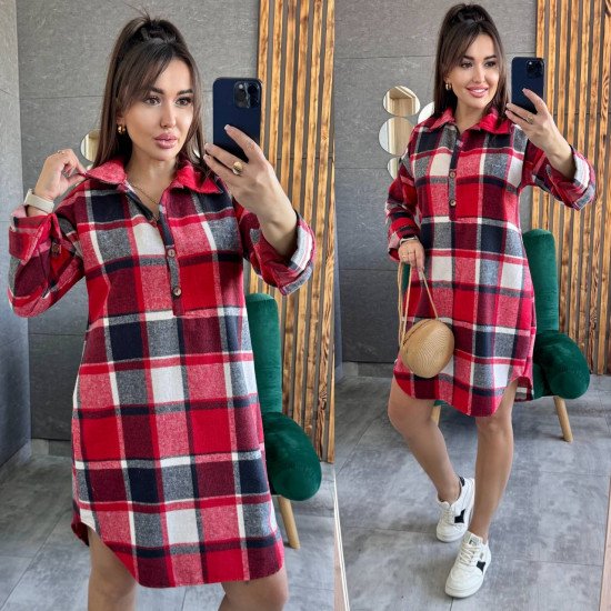 Сукня -сорочка у клітинку