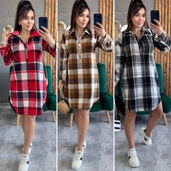 Сукня -сорочка у клітинку