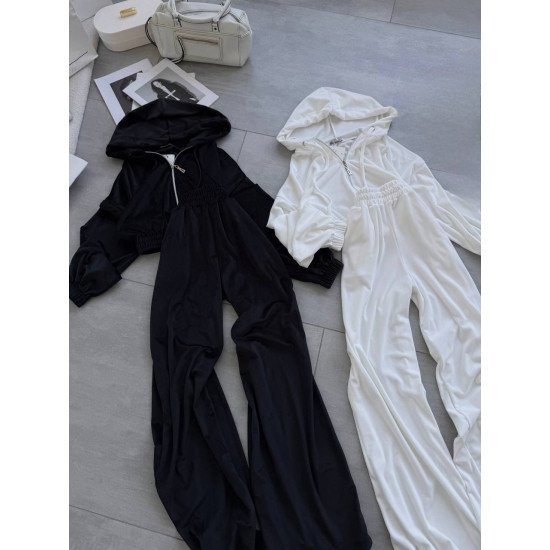 Повсякденний костюм із турецького велюру