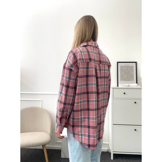 Трендова сорочка в клітинку