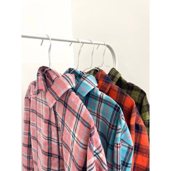 Трендова сорочка в клітинку