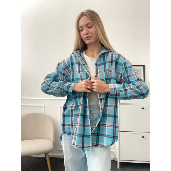 Трендова сорочка в клітинку