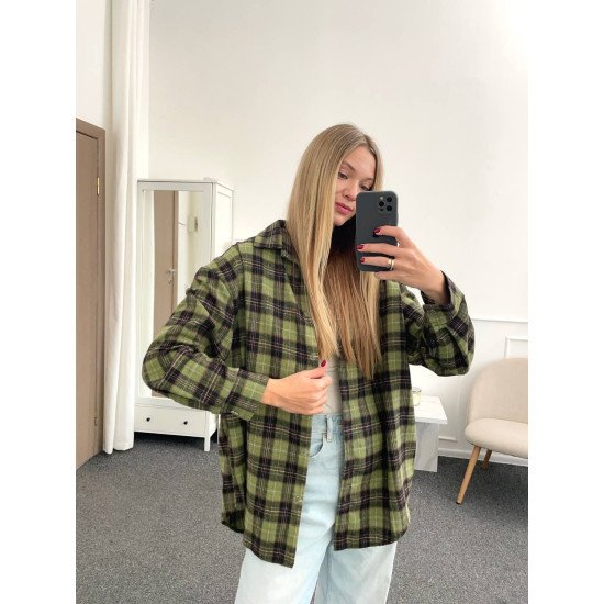 Трендова сорочка в клітинку