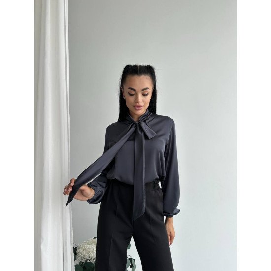 Блуза з бантом