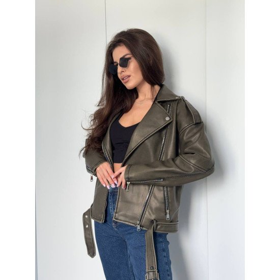 Куртка, кишеня на кнопці