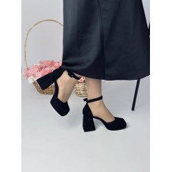 Туфлі замшеві  з ремінцем