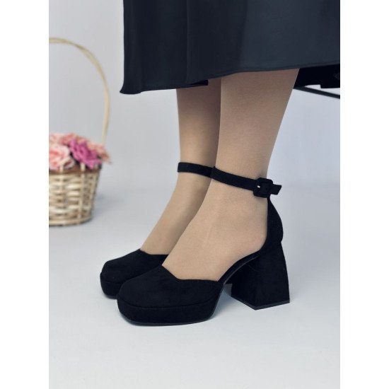 Туфлі замшеві  з ремінцем