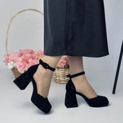 Туфлі замшеві  з ремінцем