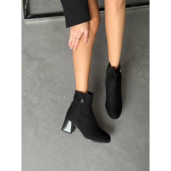 Зимові ботильйони на каблучку