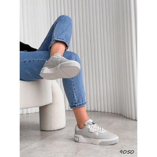 Кросівки жіночі сірі  шкіряні