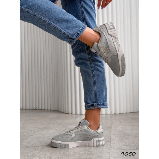 Кросівки жіночі сірі  шкіряні