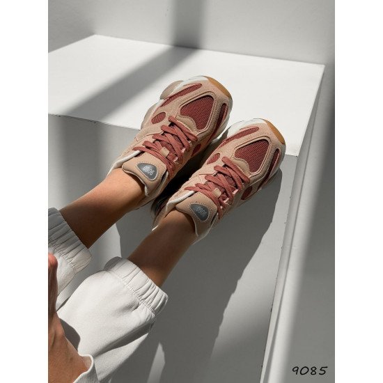 Кросівки жіночі Sandra пудра