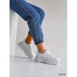 Кросівки жіночі Maris білі, екошкіра 