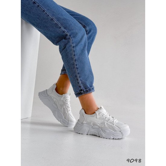 Кросівки жіночі Maris білі, екошкіра 