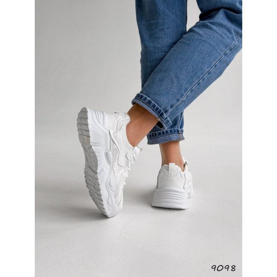 Кросівки жіночі Maris білі, екошкіра 