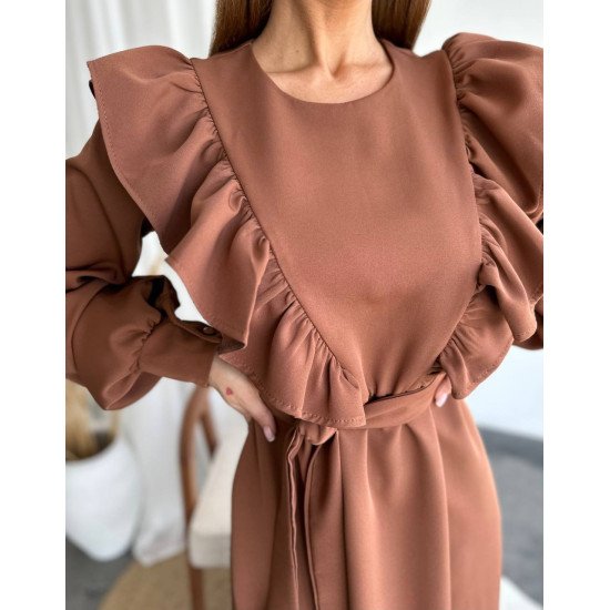 Сукня міді з воланами