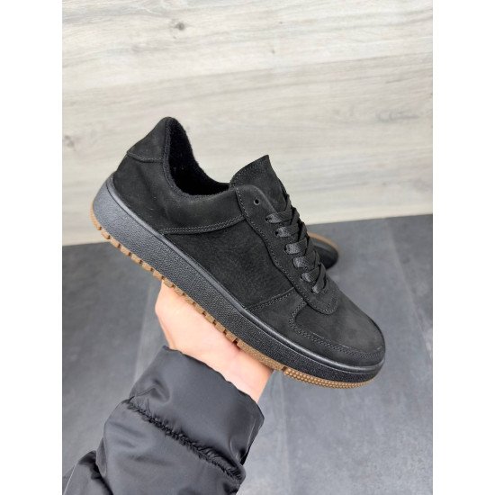 Зимові чоловічі нубукові кросівки на байці