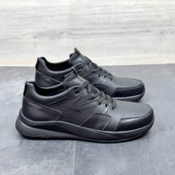 Чоловічі шкіряні кросівки на шнурівці