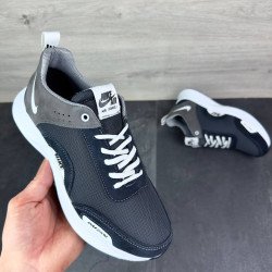 Чоловічі кросівки Nike 