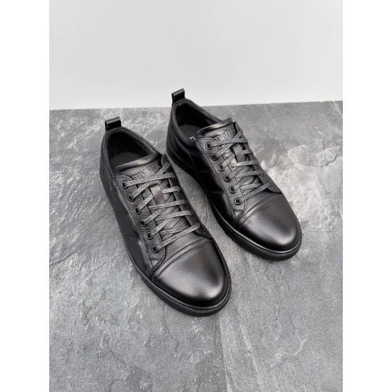 Чоловічі шкіряні напівчеревики  Tsevo