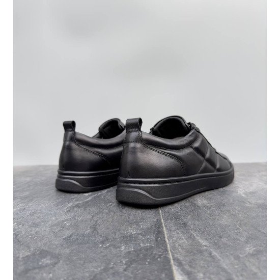 Чоловічі шкіряні напівчеревики  Tsevo