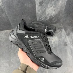 Чоловічі шкіряні кросівки Adidas