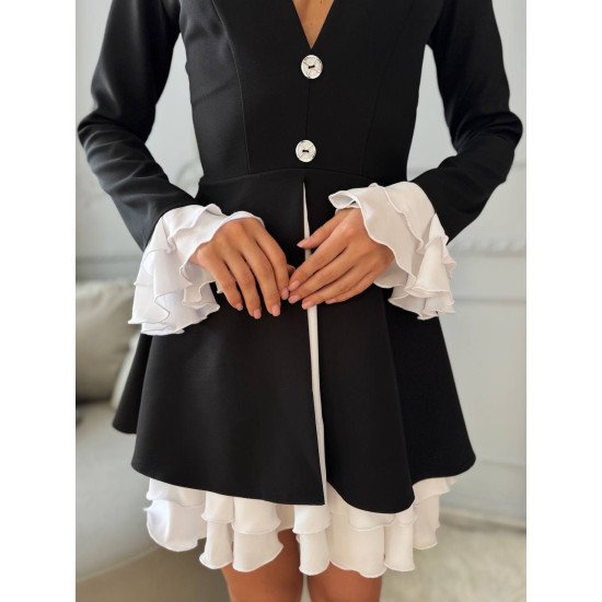 Сукня з воланами