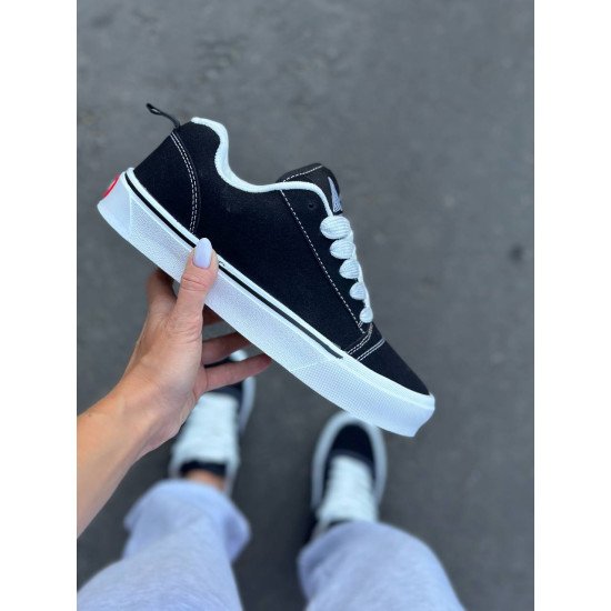 Кросівки W354