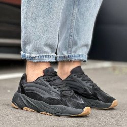 Кросівки Yeezy Boost