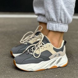 Жіночі кросівки з екошкіри сірі