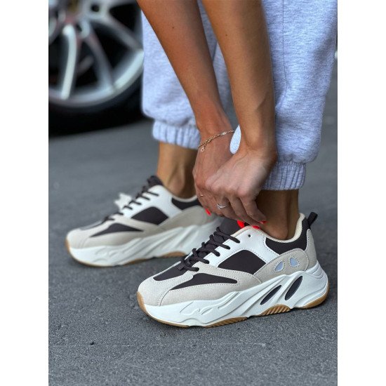 Кросівки жіночі з екошкіри