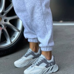 Кросівки жіночі з екошкіри