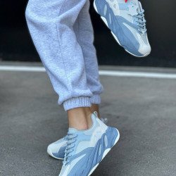 Кросівки жіночі з екошкіри