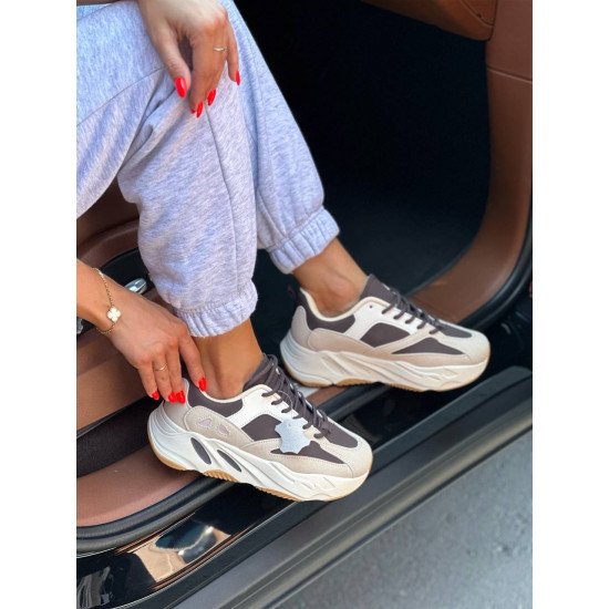 Кросівки жіночі з екошкіри