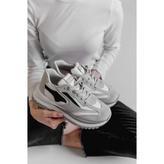 Стильні кросівки