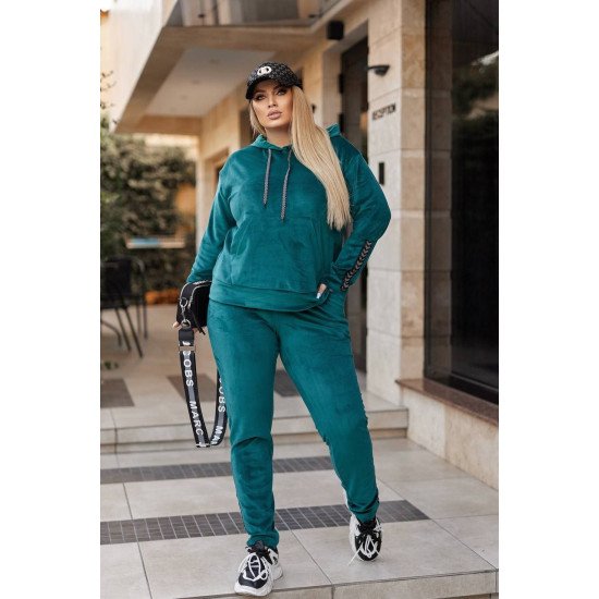 Шикарний, стильний костюм з велюру