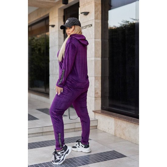 Шикарний, стильний костюм з велюру