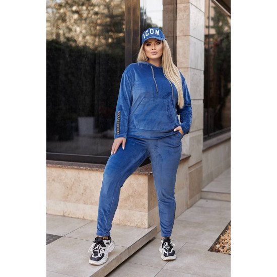 Шикарний, стильний костюм з велюру