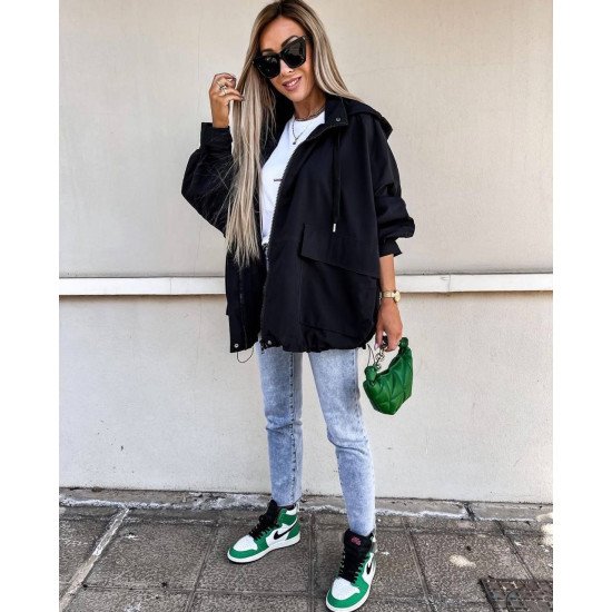 Курточка жіноча