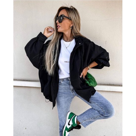 Курточка жіноча