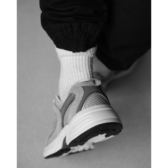 Кросівки чоловічі  530 grey 