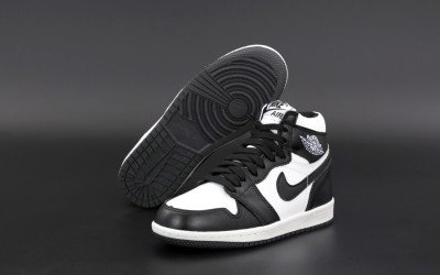 Як Стильно Носити Спортивний Костюм з Ботинками: Практичні Поради та Ідеї