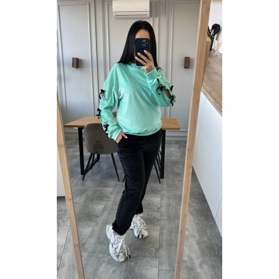 Костюм з бантиками