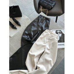 Шкіряні штани з вирізами