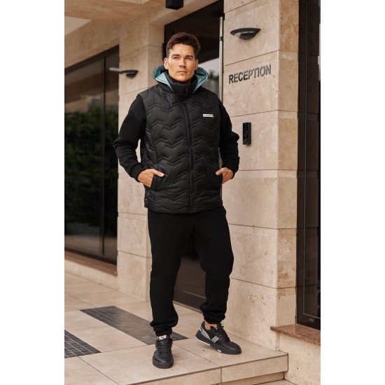 Костюм чоловічий трійка з жилетом