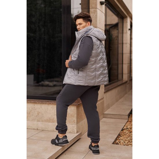 Костюм чоловічий трійка з жилетом