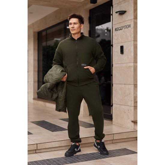 Костюм чоловічий трійка з жилетом