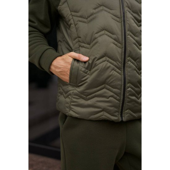 Костюм чоловічий трійка з жилетом